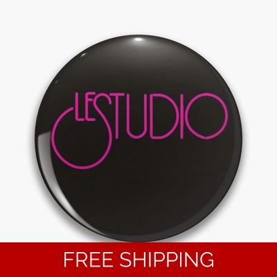 Le Studio Pin Black Hot Pink Logo